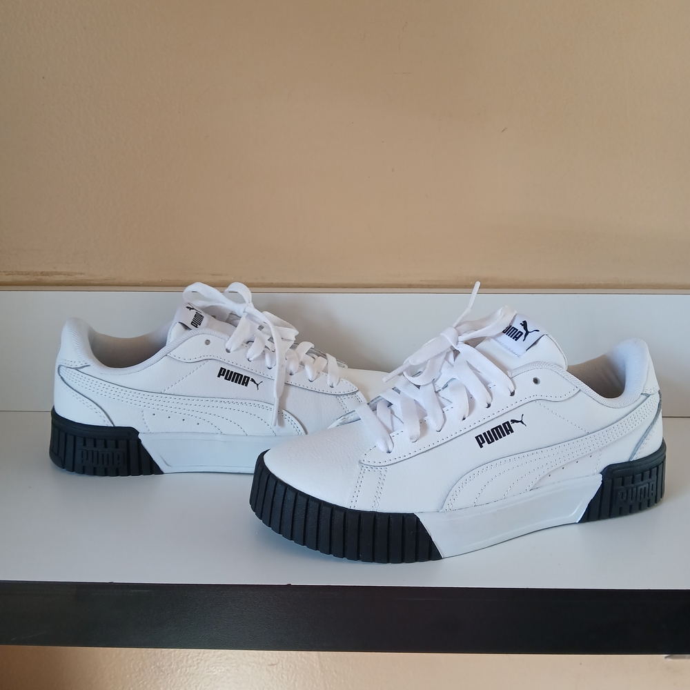 PUMA Women's White and Black Sneakers